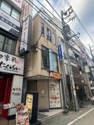 株式会社ハナインターナショナル北千住本店 株式会社ハナインターナショナル北千住本店の写真