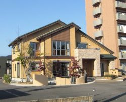 LIXIL不動産ショップ 丸統建の写真