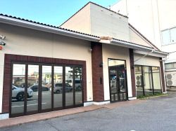 BLOOM不動産 株式会社 ヒーローズ本店 BLOOM不動産 株式会社 ヒーローズ本店の写真