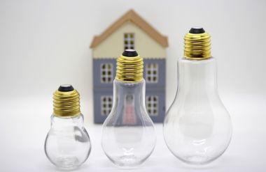 一ヶ月の電気代の内訳を知ろう!一時間の電気代はいくら?
