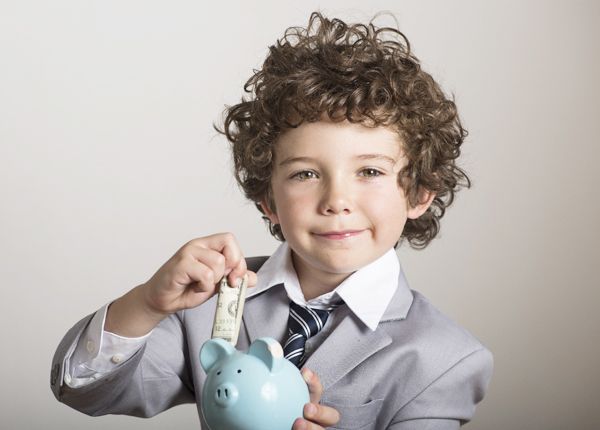 将来のマイホーム購入のために貯金をしていますか?