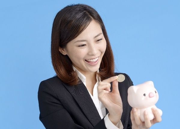 将来のマイホーム購入のために貯金をしていますか?