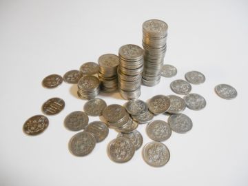 ダイソーとキャンドゥ商品取扱の徹底比較!あなたはどっち派?
