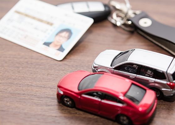 世帯暮らしの自家用車所有率はどれくらい?