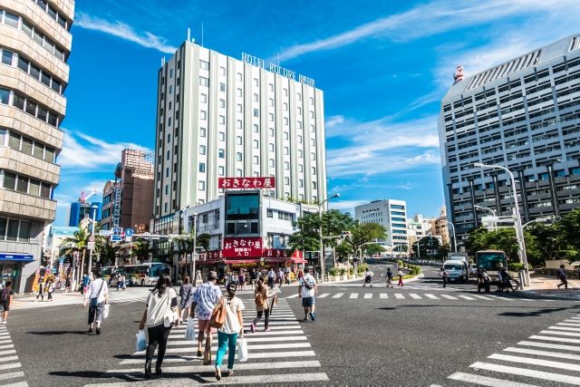 県庁前