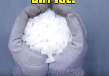 ドライアイスで実験!