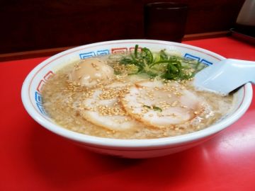 福岡の美味しい豚骨ラーメン