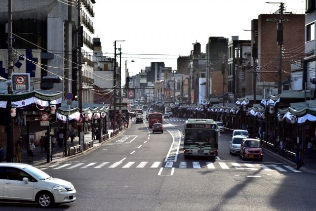 京都市の四条通