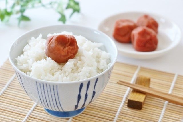 新米のひとめぼれで炊いたごはん