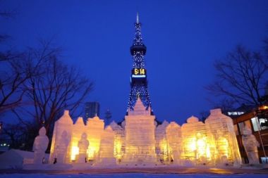 夜のさっぽろ雪まつりで見るべきポイントと注意点