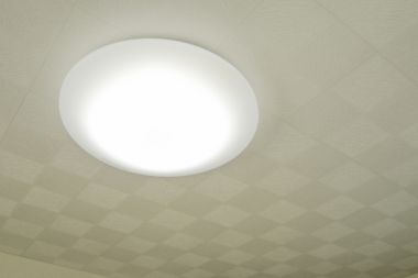 LED電球を使った寝室の照明