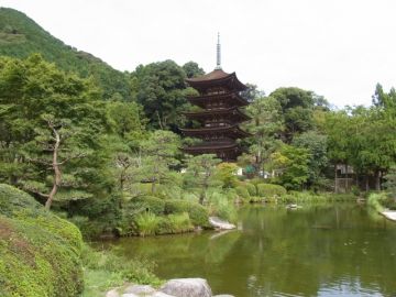 山口県　住みやすい　五重塔