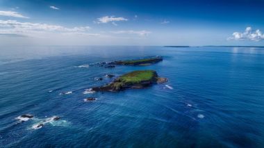 空撮した無人島