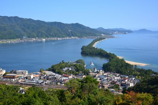 自然が造り出した神秘の砂州　天橋立　