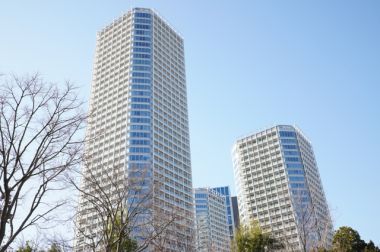 タワーマンションの管理費や修繕積立金はなぜ高い?値上がりするケースはこれだ!