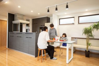 賃貸でもできる!シーリングライトを交換するだけでお部屋がおしゃれに