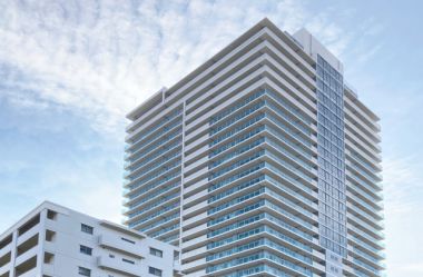 賃貸マンションの最上階に住むメリットとデメリットとは?