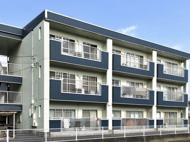 アパート一棟買って、自分で住んでいる方っていますか？