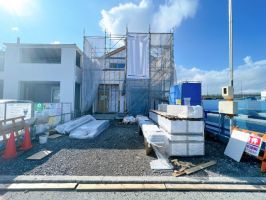 静岡市駿河区中島　新築戸建の画像