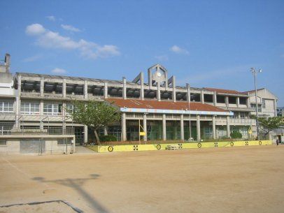 糸満市立 潮平小学校の画像