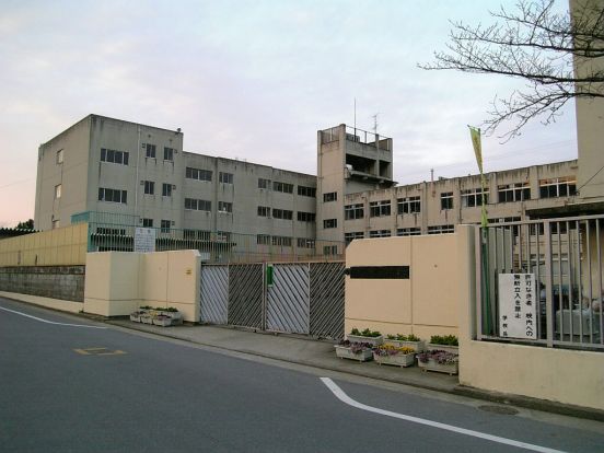  八尾市立東中学校の画像
