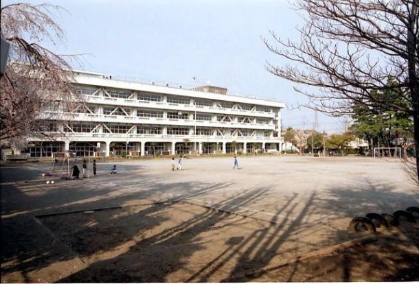 武蔵野市立 第三小学校の画像