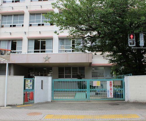 堺市立五箇荘小学校の画像