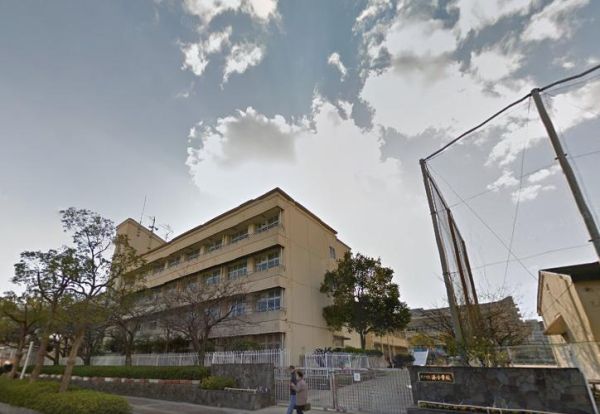 神戸市立湊小学校の画像