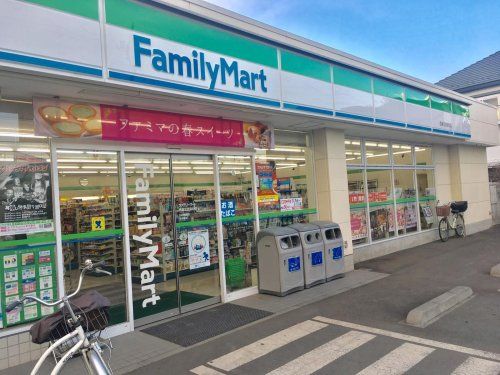 ファミリーマート 西原町店の画像