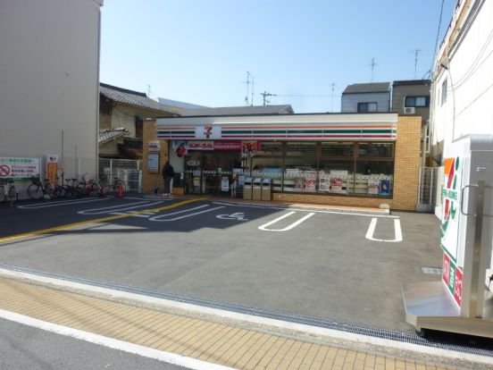 セブンイレブンＪＲ徳庵駅西店の画像