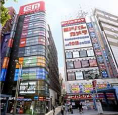 ヨドバシカメラマルチメディア新宿東口の画像