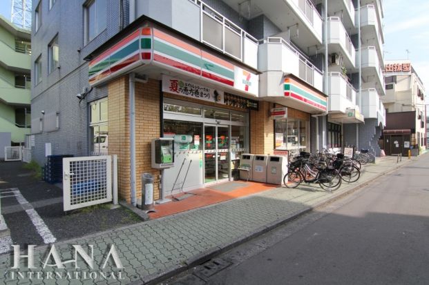 セブンイレブン足立綾瀬２丁目店の画像