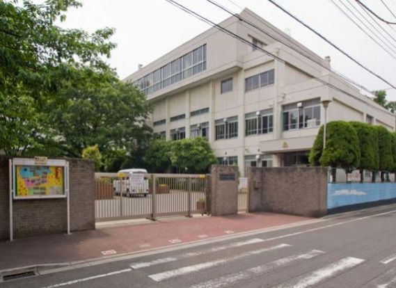 川口市立東領家小学校の画像