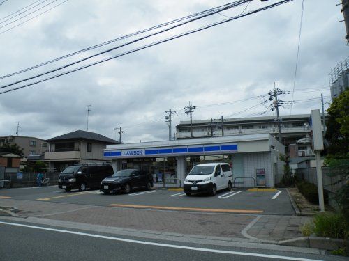 ローソン田能２丁目店の画像