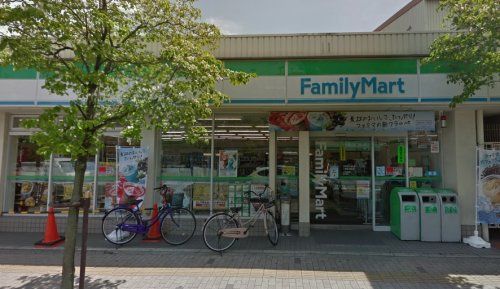 ファミリーマート八尾安中町店の画像