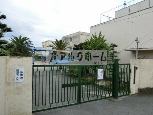 道明寺東小学校の画像