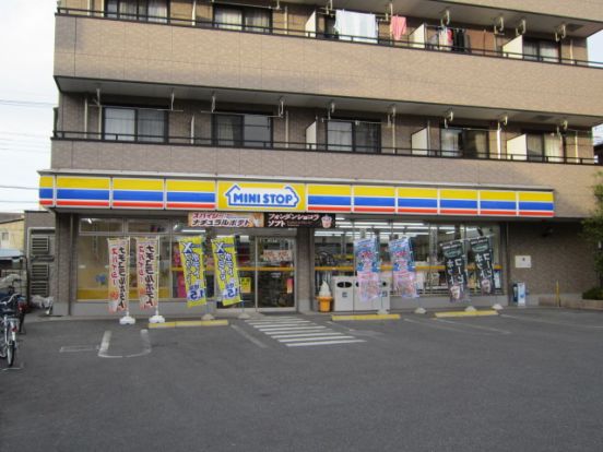 ミニストップ川口中青木店の画像