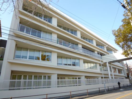 椙山女学園大学附属小学校の画像