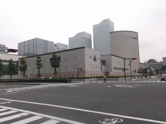 横浜美術館の画像