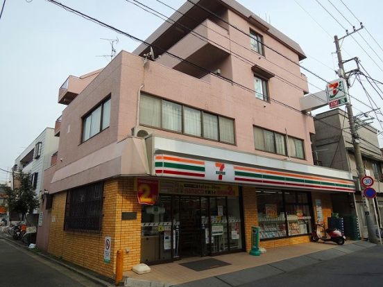 セブンイレブン「川崎小田店」の画像