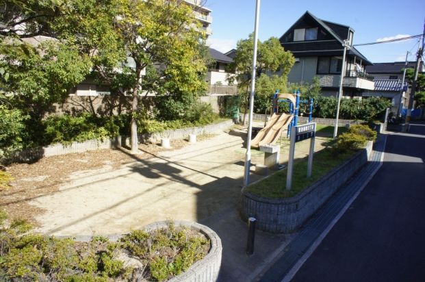 蛍池南町2丁目第1公園の画像