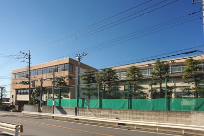 川口市立上青木中学校の画像
