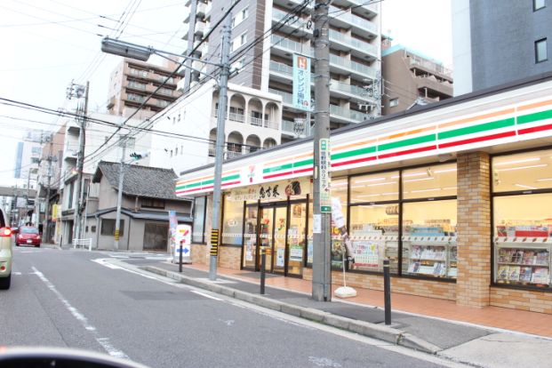 セブンイレブン泉１丁目店の画像