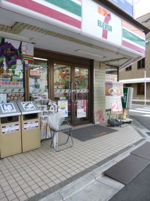 セブンイレブン世田谷砧店の画像