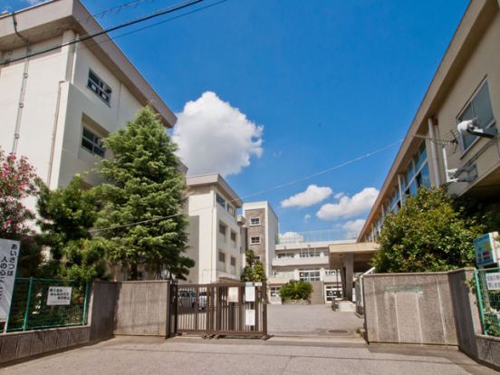 市川市立第八中学校の画像