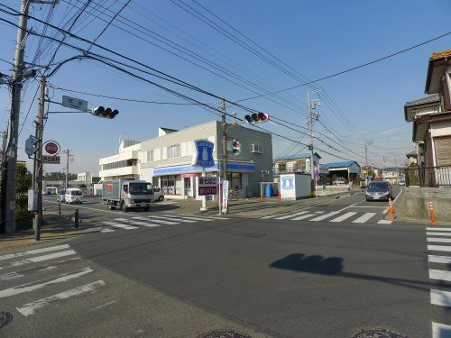 ローソン 寒川宮山の画像