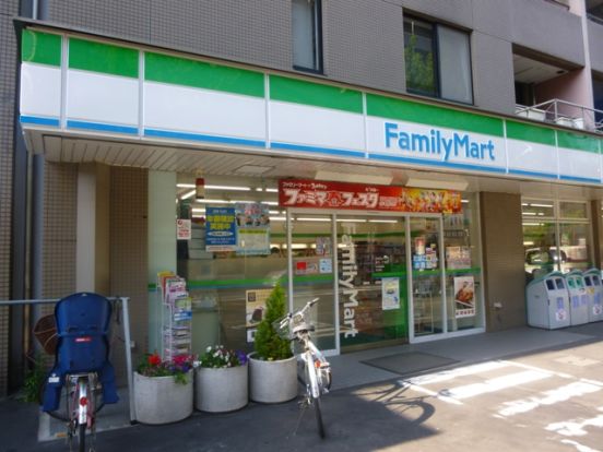 ファミリーマート野方一丁目店の画像