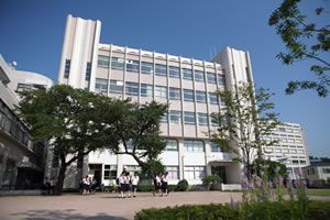  実践女子学園中学校・高等学校の画像