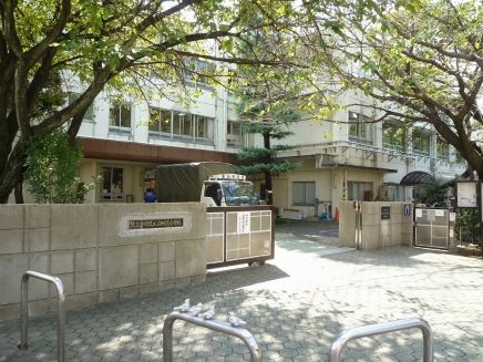 目黒区立田道小学校の画像