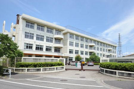 秋葉台小学校の画像